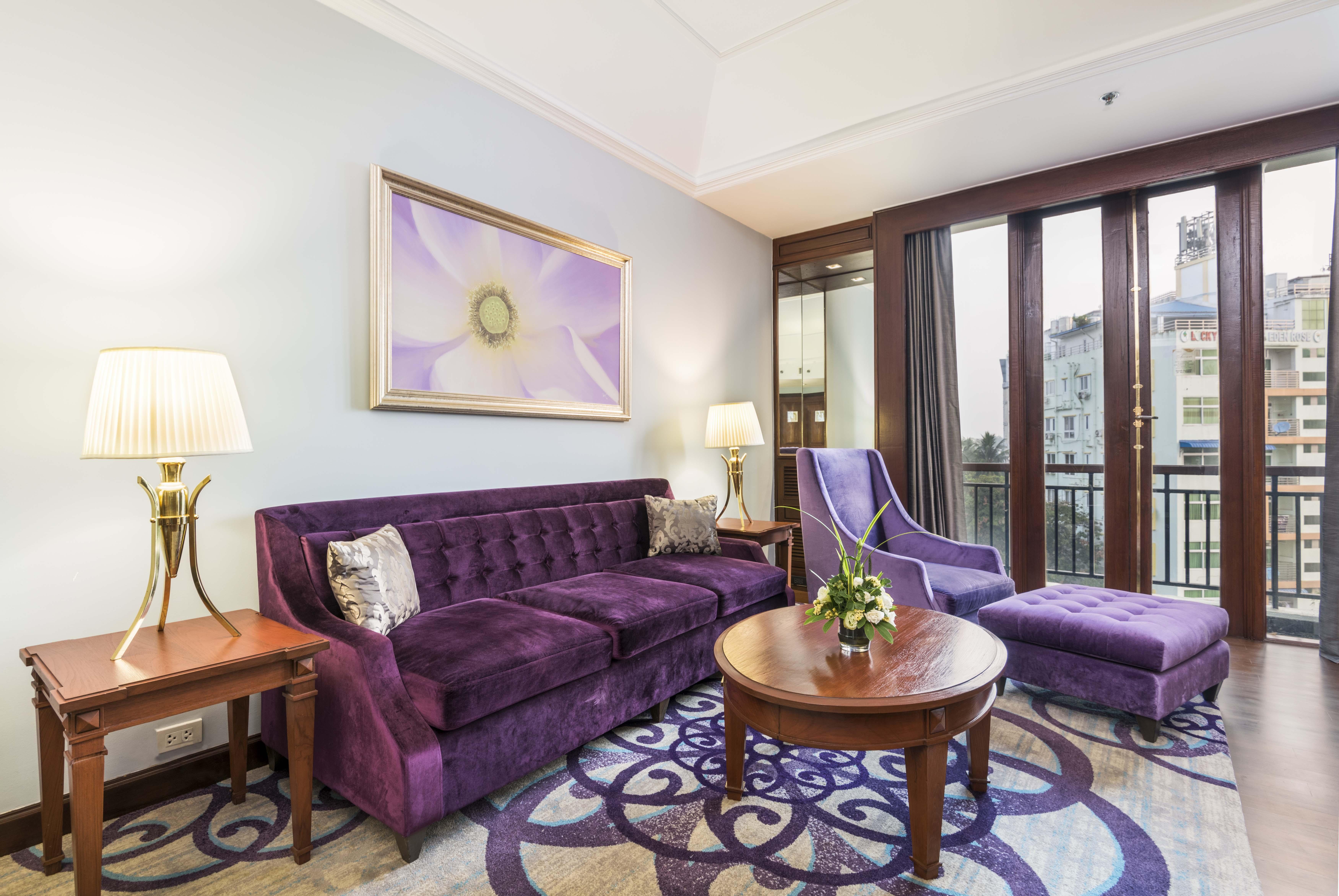 Chatrium Hotel Royal Lake Янгон Екстериор снимка